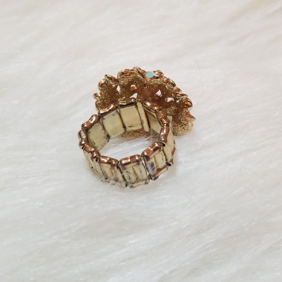 Statement Ring - Picture 3 of 3